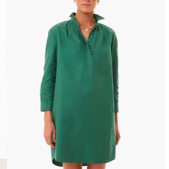 Green Polly Dress
POMANDER PLACE - Picture 5 of 16